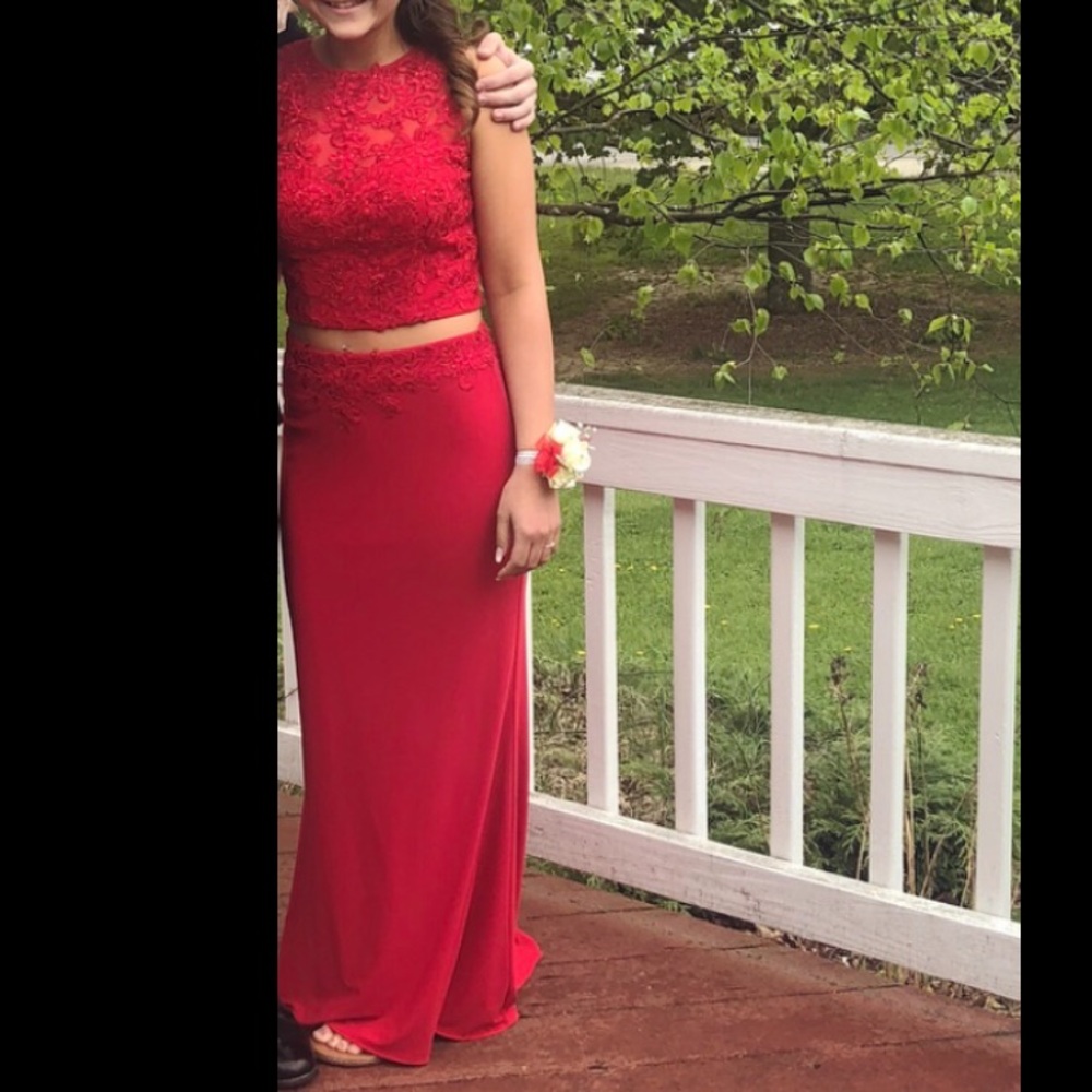 Prom Dress - Picture 4 of 4